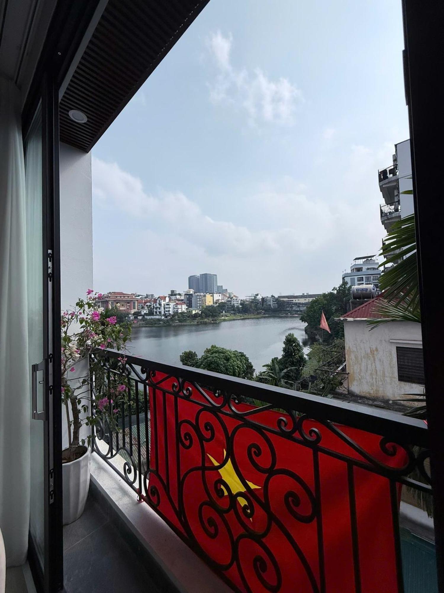 Căn hộ Crescendo Stylist Lakeview